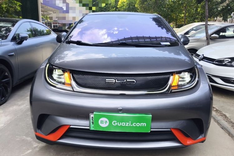 Used BYD Dolphin 2021 405 km Fashion Edition Front