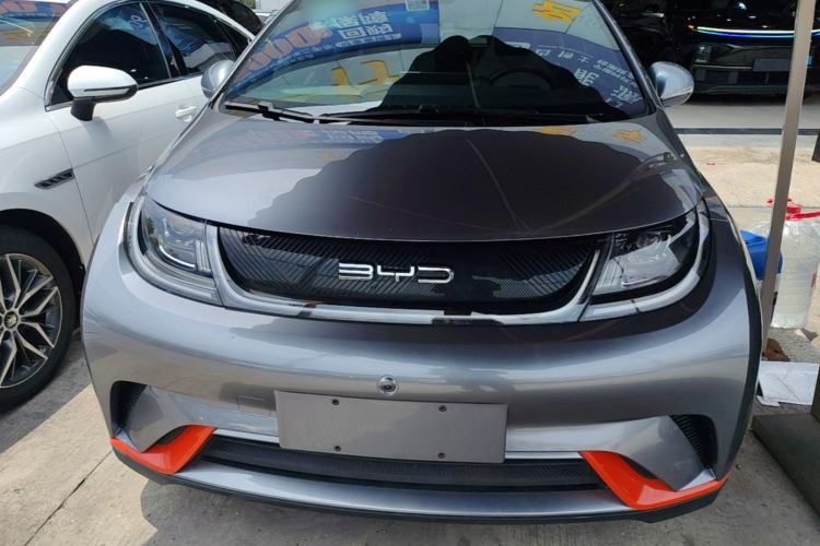 Used BYD Dolphin 2021 405 km Fashion Edition Front