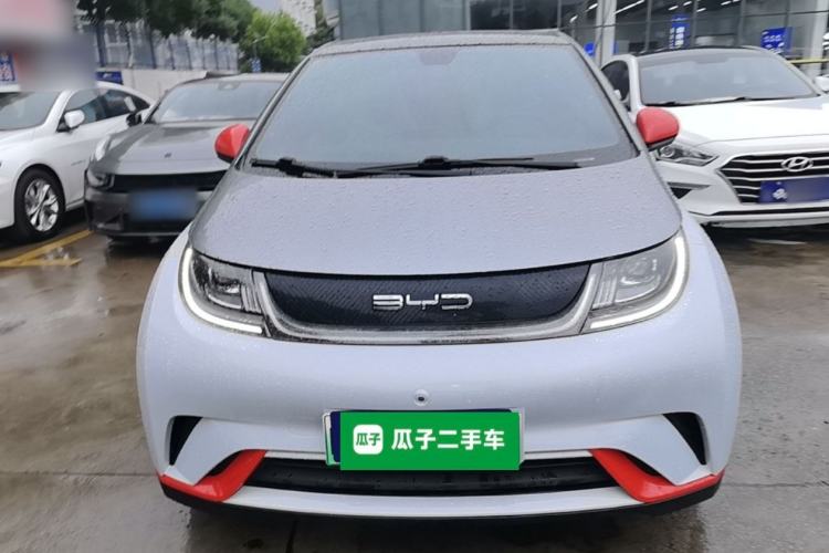 Used BYD Dolphin 2021 405 km Fashion Edition Front