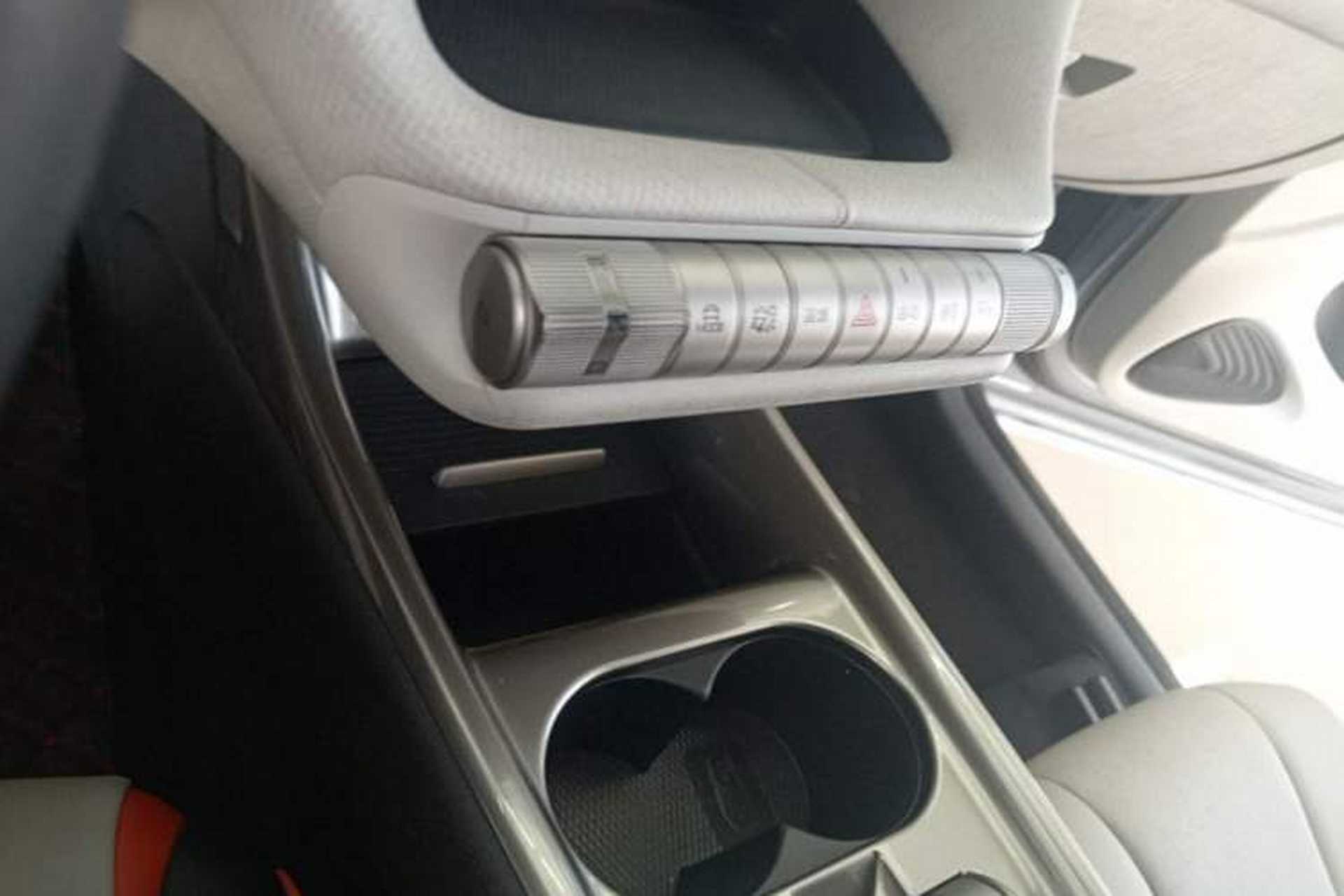 Used BYD Dolphin 2021 405 km Fashion Edition Gear Lever