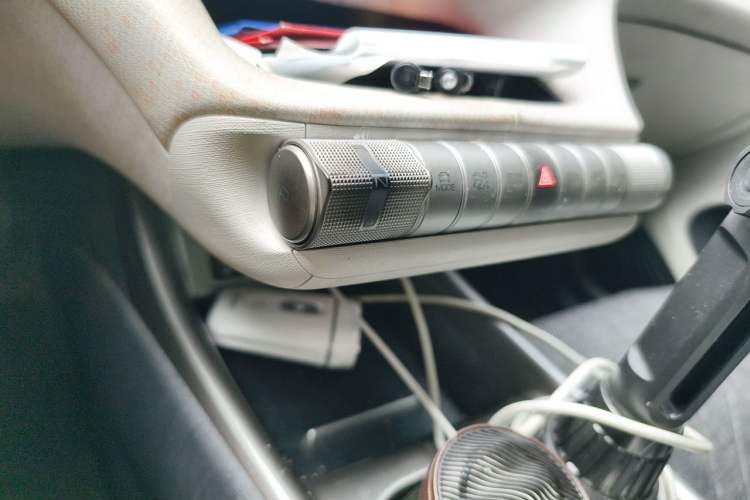 Used BYD Dolphin 2021 405 km Fashion Edition Gear Lever