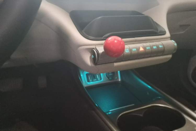 Used BYD Dolphin 2021 405 km Fashion Edition Gear Lever