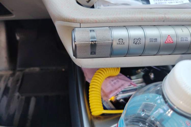 Used BYD Dolphin 2021 405 km Free Version Gear Lever