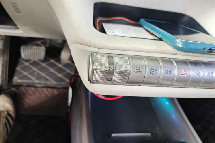 Used BYD Dolphin 2021 405 km Free Version Gear Lever
