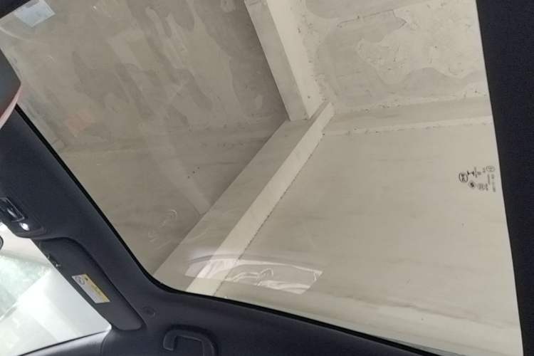 Used BYD Dolphin 2021 405 km Fashion Edition Headliner