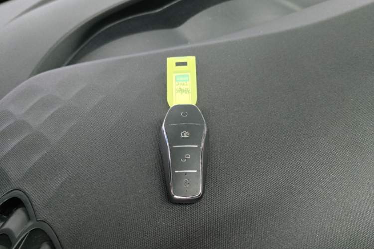 Used BYD Dolphin 2021 405 km Fashion Edition Interior 1