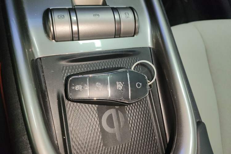 Used BYD Dolphin 2021 405 km Fashion Edition Interior 1