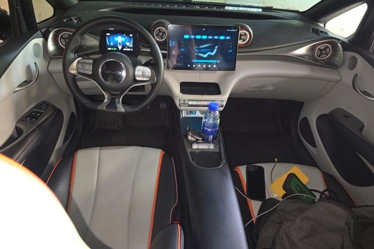 Used BYD Dolphin 2021 405 km Fashion Edition Interior 2