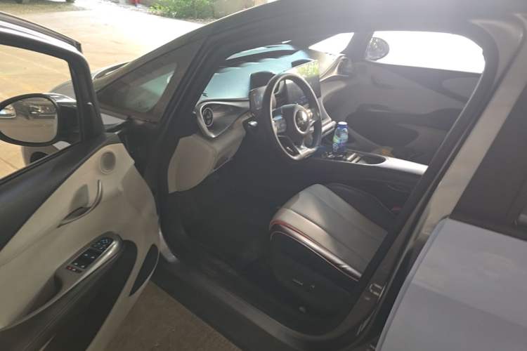 Used BYD Dolphin 2021 405 km Fashion Edition Interior 3