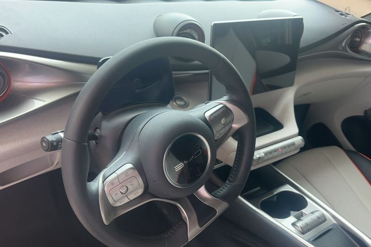 Used BYD Dolphin 2021 405 km Free Version Interior 3