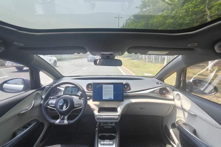 Used BYD Dolphin 2021 405 km Fashion Edition Interior 5