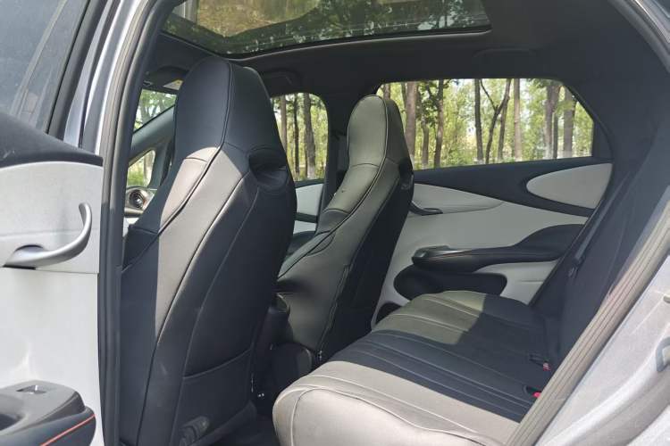 Used BYD Dolphin 2021 405 km Fashion Edition Interior 6
