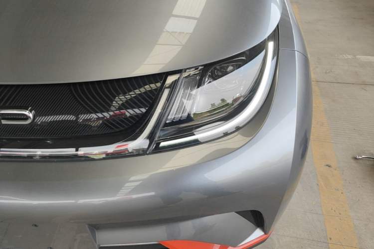 Used BYD Dolphin 2021 405 km Fashion Edition Left Front Headlight
