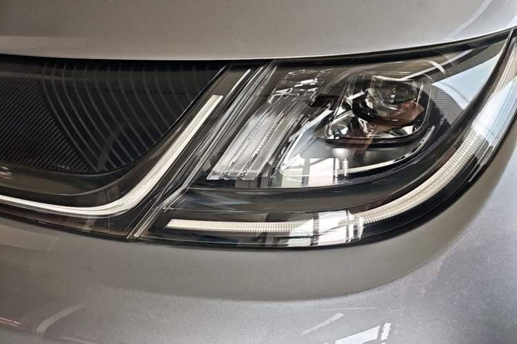 Used BYD Dolphin 2021 405 km Fashion Edition Left Front Headlight