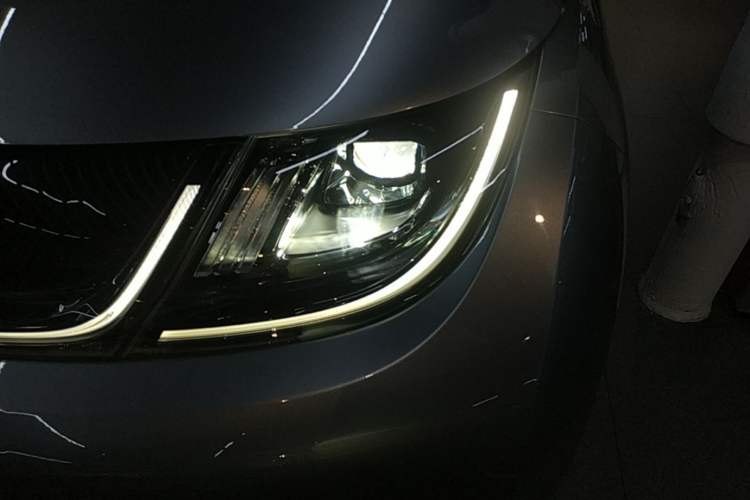 Used BYD Dolphin 2021 405 km Fashion Edition Left Front Headlight