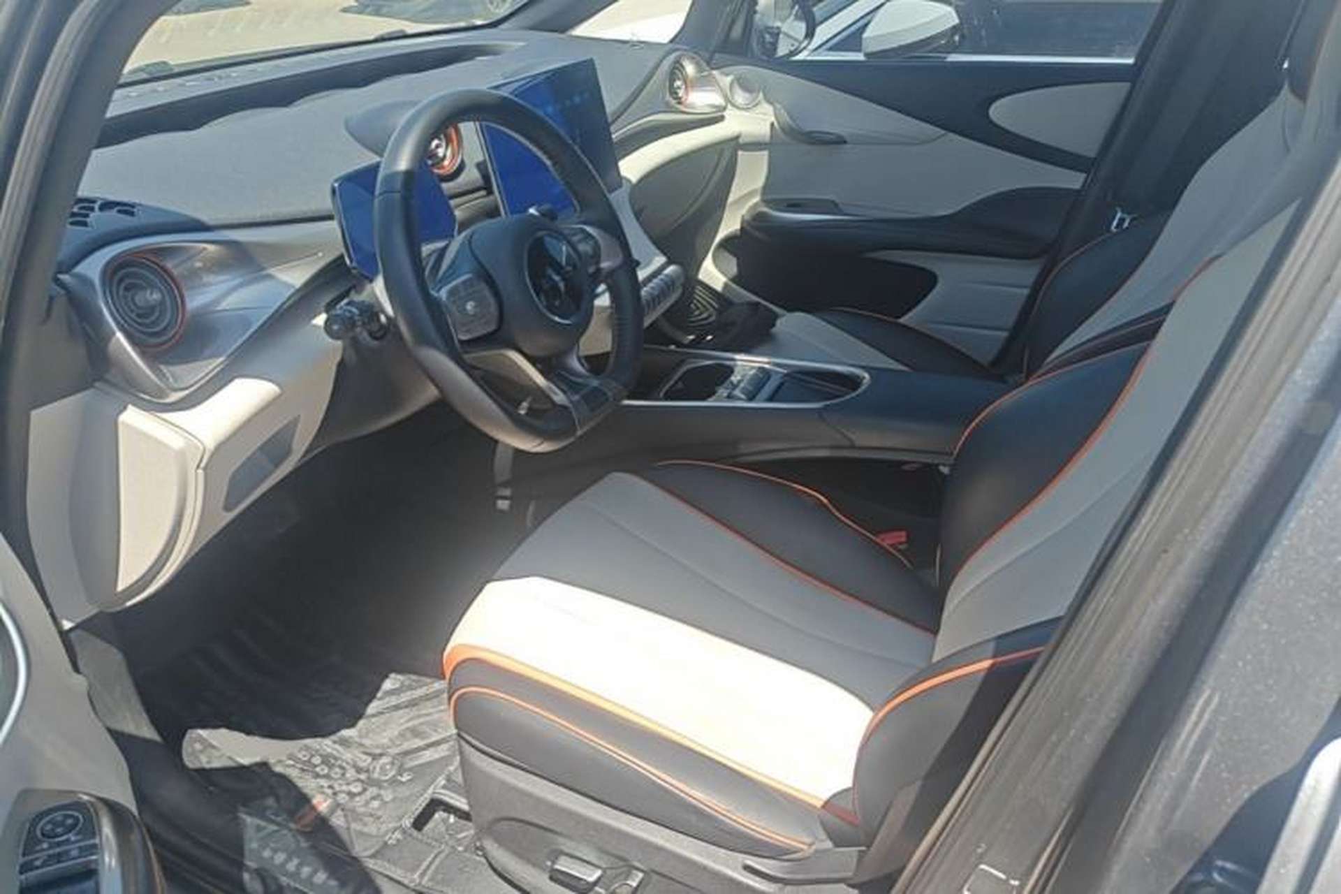 Used BYD Dolphin 2021 405 km Fashion Edition Left Front Seat