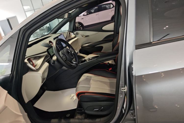 Used BYD Dolphin 2021 405 km Fashion Edition Left Front Seat