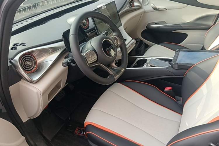 Used BYD Dolphin 2021 405 km Fashion Edition Left Front Seat