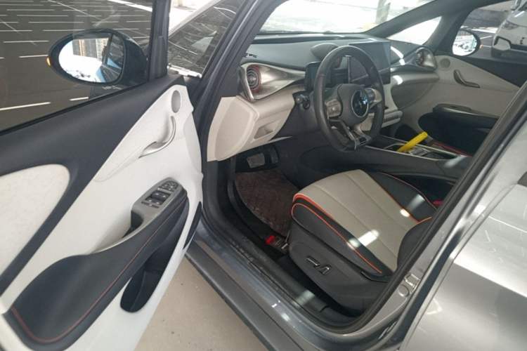 Used BYD Dolphin 2021 405 km Fashion Edition Left Front Seat