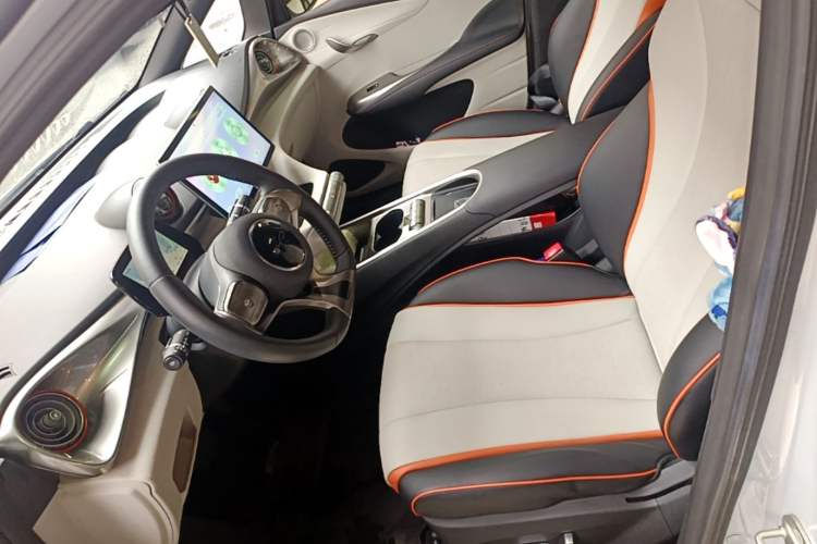 Used BYD Dolphin 2021 405 km Fashion Edition Left Front Seat