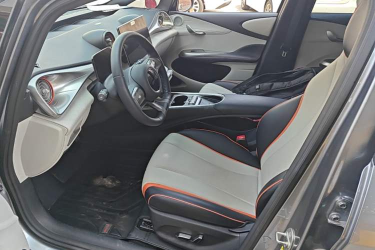 Used BYD Dolphin 2021 405 km Fashion Edition Left Front Seat