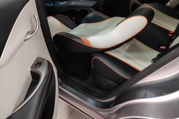 Used BYD Dolphin 2021 405 km Fashion Edition Left Rear Seat