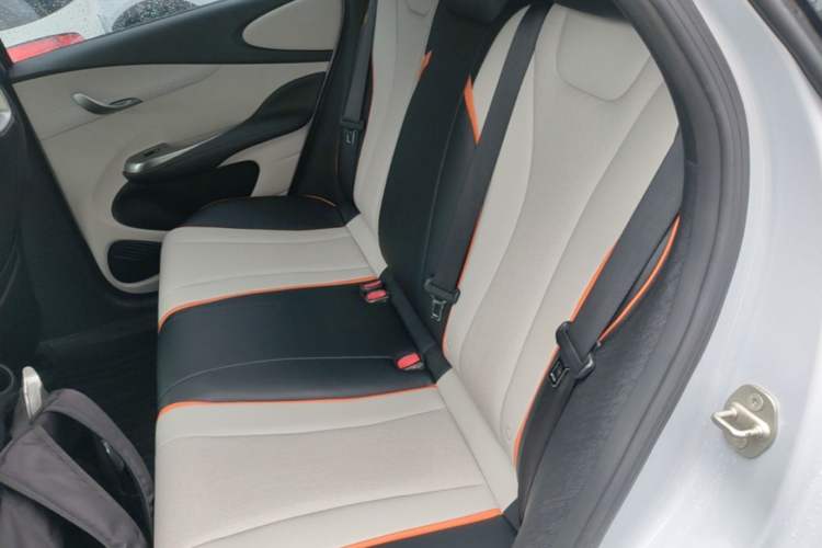 Used BYD Dolphin 2021 405 km Fashion Edition Left Rear Seat