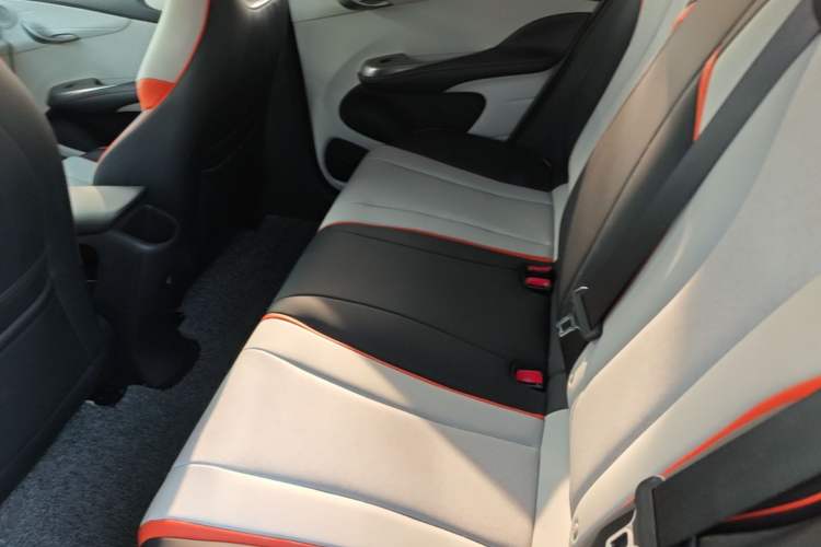 Used BYD Dolphin 2021 405 km Fashion Edition Left Rear Seat