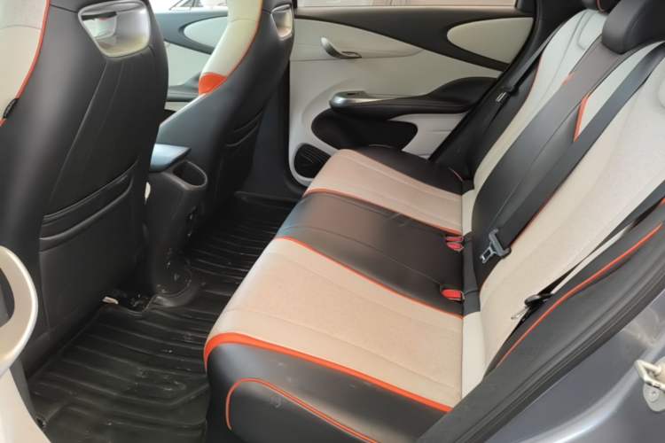 Used BYD Dolphin 2021 405 km Fashion Edition Left Rear Seat