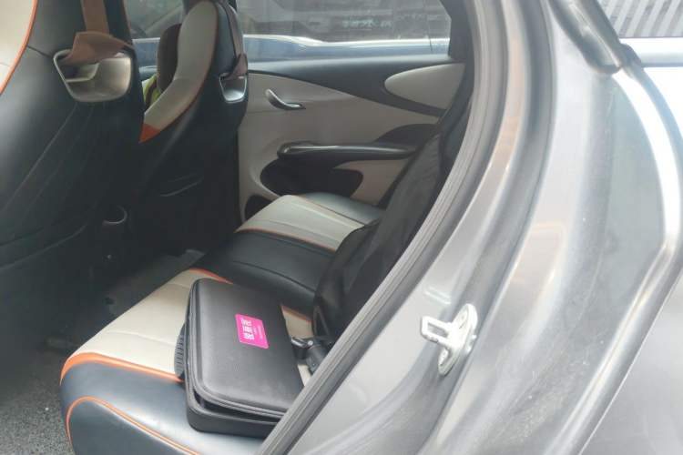Used BYD Dolphin 2021 405 km Fashion Edition Left Rear Seat