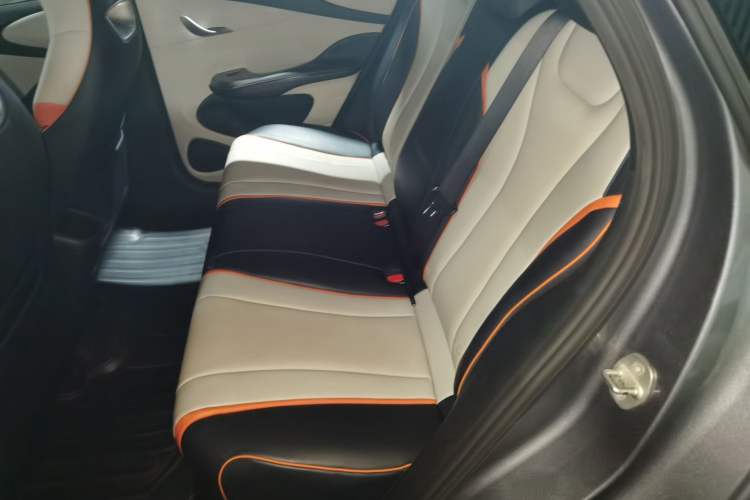 Used BYD Dolphin 2021 405 km Fashion Edition Left Rear Seat