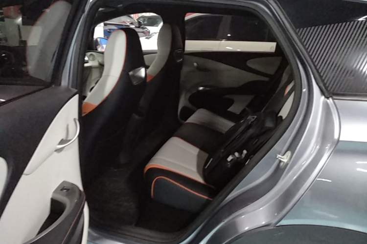 Used BYD Dolphin 2021 405 km Fashion Edition Left Rear Seat