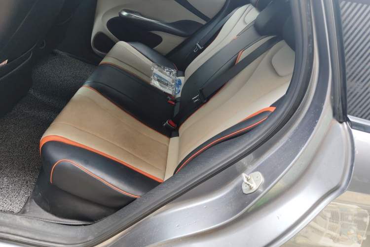 Used BYD Dolphin 2021 405 km Fashion Edition Left Rear Seat