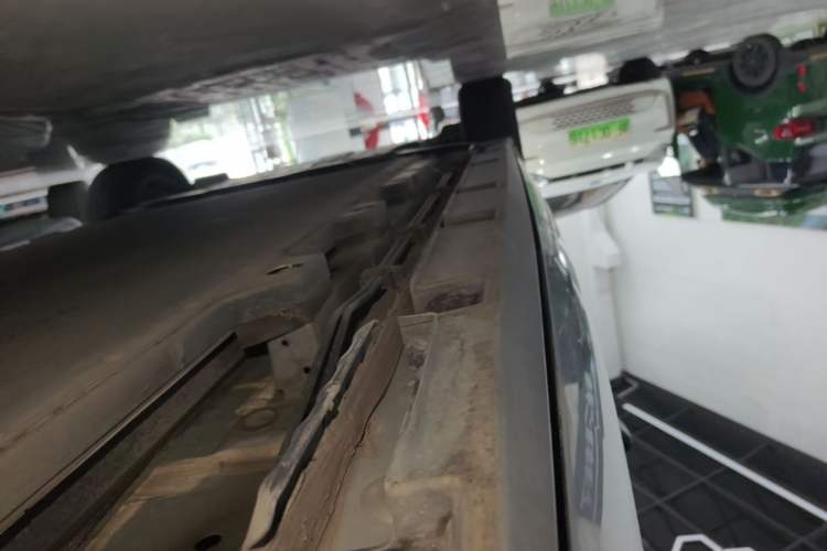 Used BYD Dolphin 2021 405 km Fashion Edition Left Side Sill