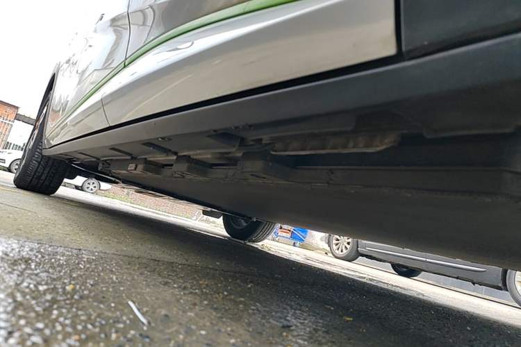 Used BYD Dolphin 2021 405 km Fashion Edition Left Side Sill