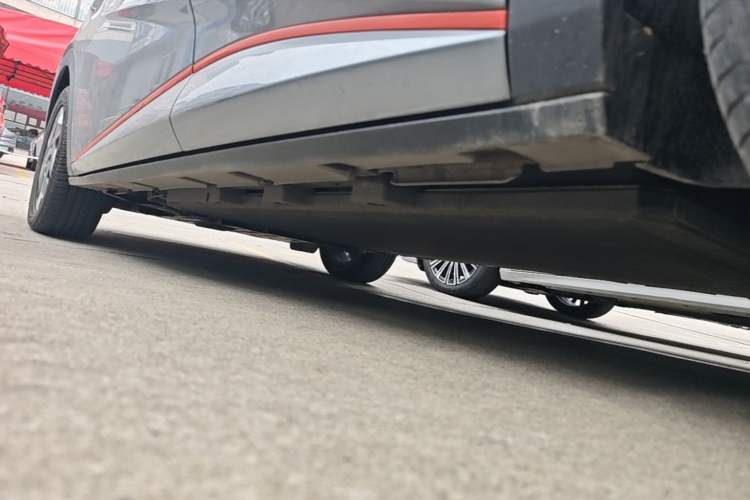 Used BYD Dolphin 2021 405 km Fashion Edition Left Side Sill
