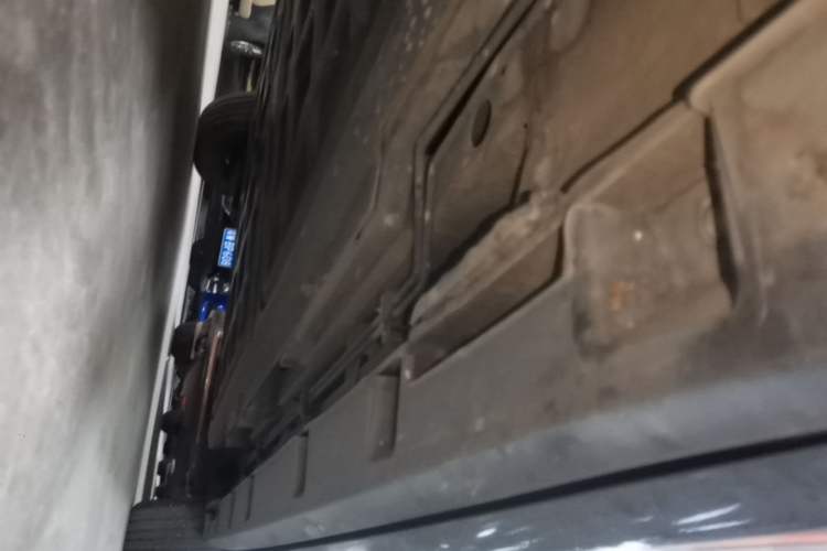 Used BYD Dolphin 2021 405 km Fashion Edition Left Side Sill