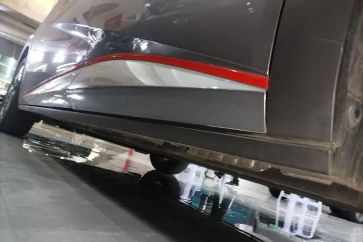 Used BYD Dolphin 2021 405 km Fashion Edition Left Side Sill
