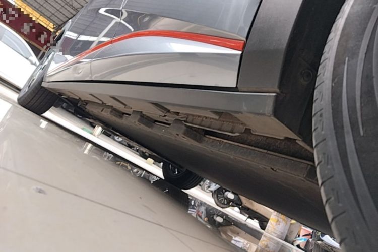 Used BYD Dolphin 2021 405 km Fashion Edition Left Side Sill