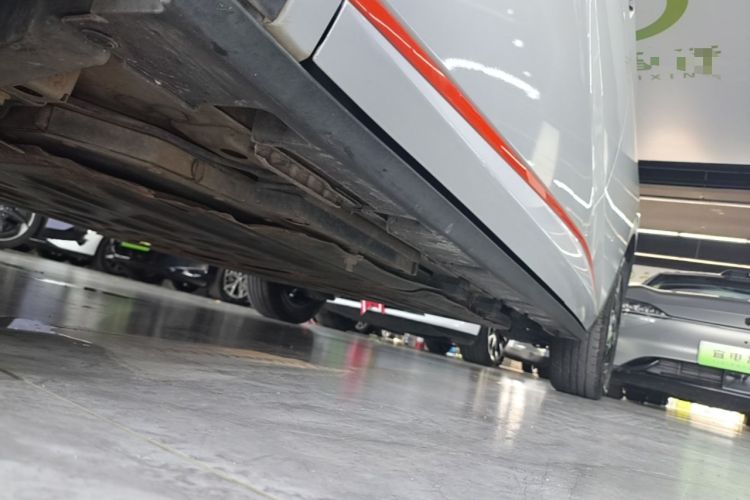 Used BYD Dolphin 2021 405 km Fashion Edition Left Side Sill