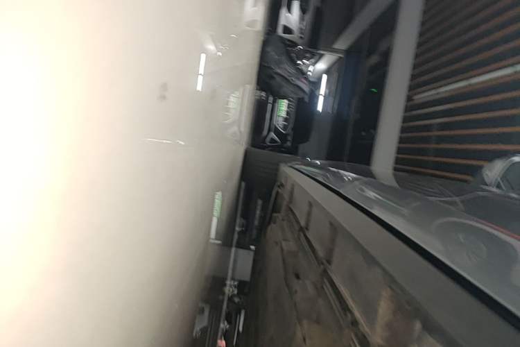 Used BYD Dolphin 2021 405 km Fashion Edition Left Side Sill
