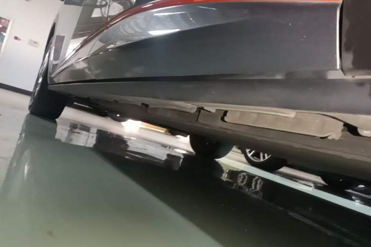 Used BYD Dolphin 2021 405 km Fashion Edition Left Side Sill