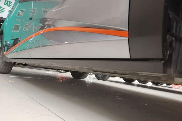 Used BYD Dolphin 2021 405 km Free Version Left Side Sill