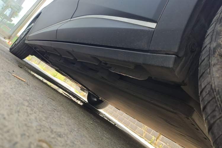Used BYD Dolphin 2021 405 km Fashion Edition Left Side Sill