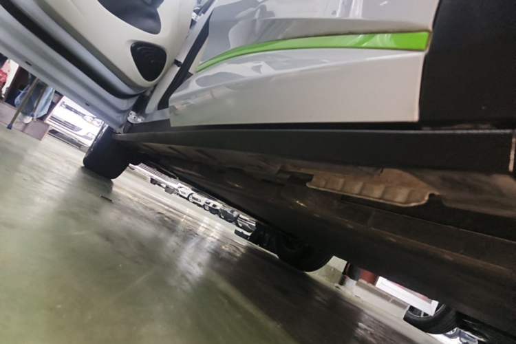 Used BYD Dolphin 2021 405 km Fashion Edition Left Side Sill