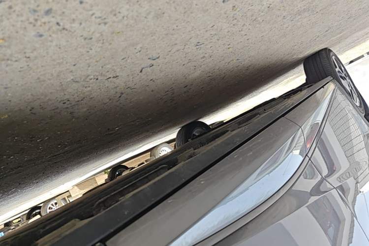 Used BYD Dolphin 2021 405 km Fashion Edition Left Side Sill