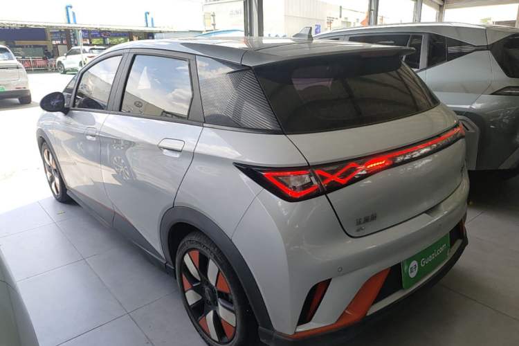 Used BYD Dolphin 2021 401km Knight Edition Rear Left 45 Deg