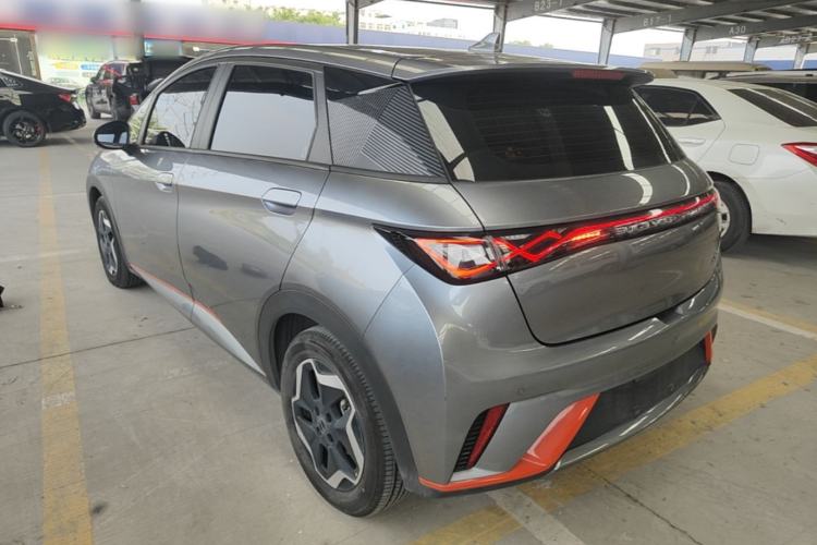 Used BYD Dolphin 2021 405 km Fashion Edition Rear Left 45 Deg