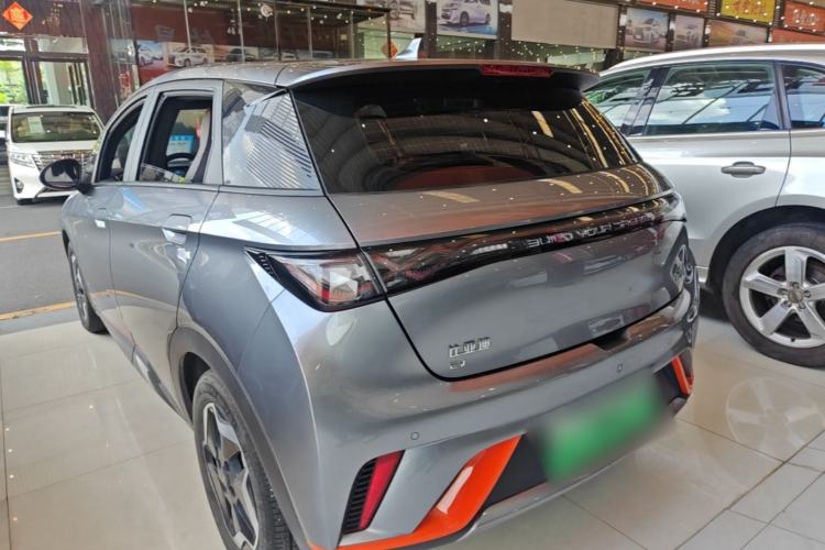 Used BYD Dolphin 2021 405 km Fashion Edition Rear Left 45 Deg