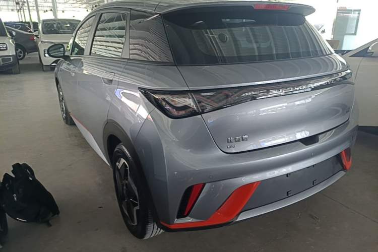 Used BYD Dolphin 2021 405 km Fashion Edition Rear Left 45 Deg